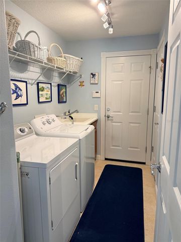 6099 BENEVENTO DRIVE, Sarasota, FL 34238