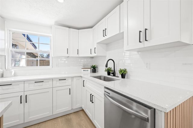 7304 DIANNE DRIVE, New Port Richey, FL 34652