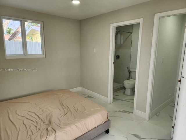 20731 SW 117th Ave #1, Miami, FL 33177