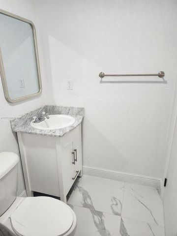 20731 SW 117th Ave #1, Miami, FL 33177