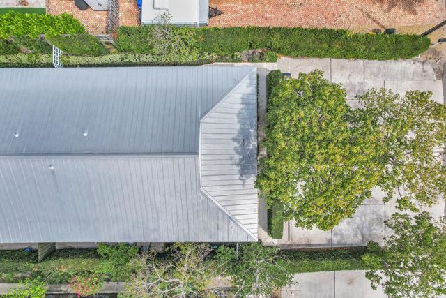 908 NE 8th Avenue, Delray Beach, FL 33483