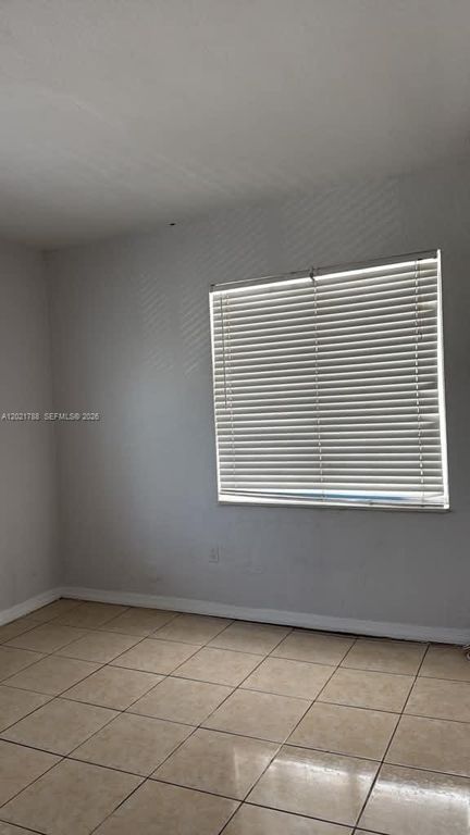 1021 NW 3rd St 205, Miami, FL 33128