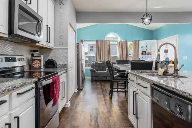 2855 Sussex Place Drive, Grove City, OH 43123