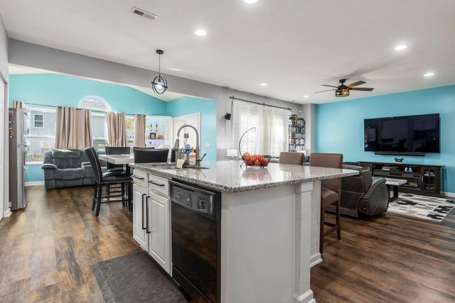 2855 Sussex Place Drive, Grove City, OH 43123