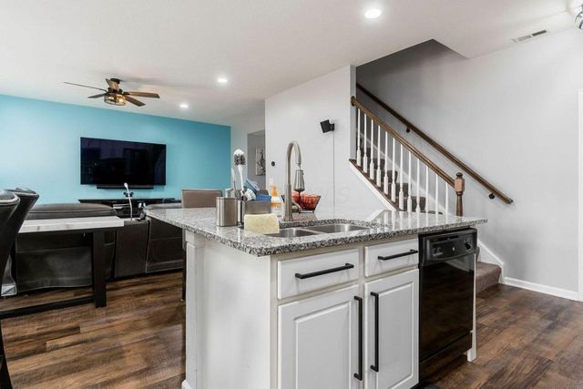 2855 Sussex Place Drive, Grove City, OH 43123