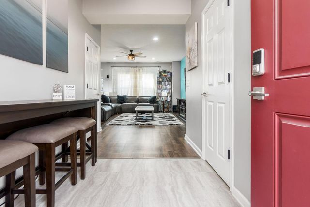 2855 Sussex Place Drive, Grove City, OH 43123