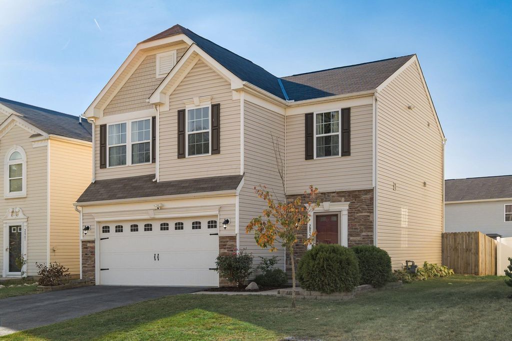 2855 Sussex Place Drive, Grove City, OH 43123