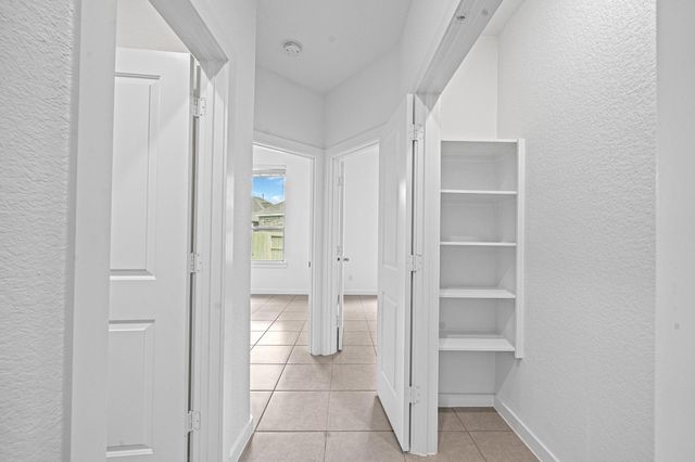 2221 Forest Trace Lane, Manvel, TX 77578
