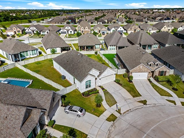 2221 Forest Trace Lane, Manvel, TX 77578