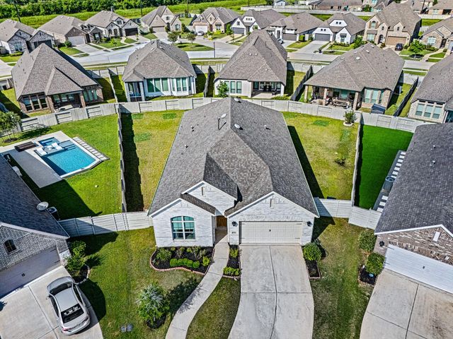 2221 Forest Trace Lane, Manvel, TX 77578