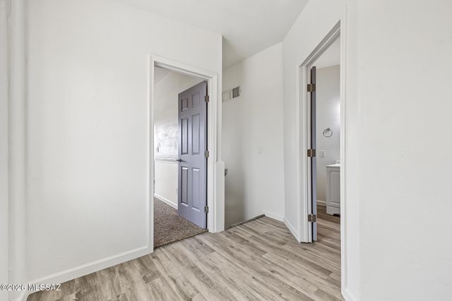 2607 W Arthur Place, Tucson, AZ 85713