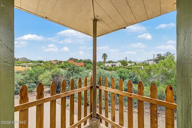 2607 W Arthur Place, Tucson, AZ 85713