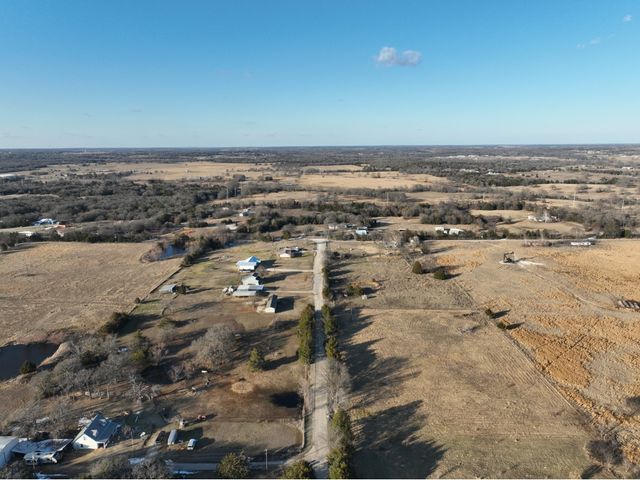 200 The Oil Road, Gainesville, TX 76240