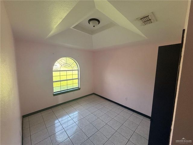 621 Cardinal Avenue, Edinburg, TX 78542