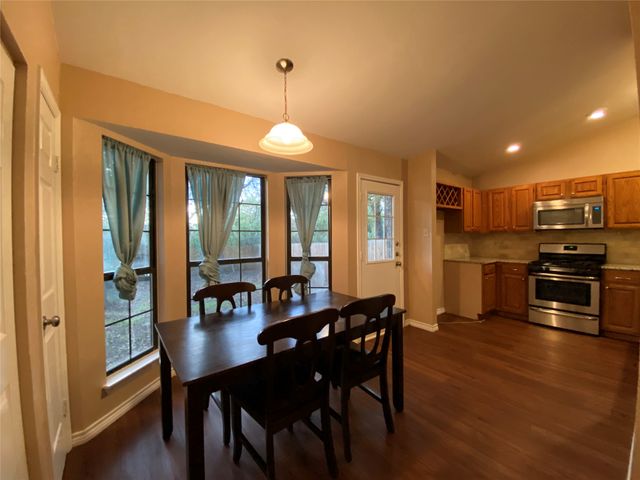 713 Mack Drive, Denton, TX 76209