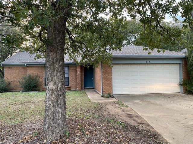 713 Mack Drive, Denton, TX 76209