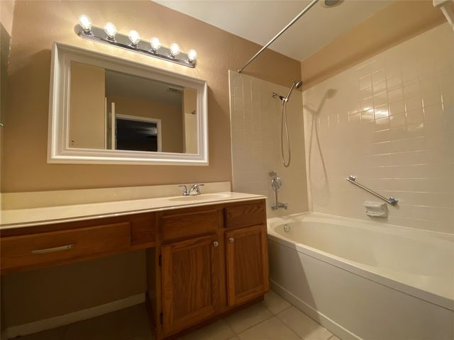 713 Mack Drive, Denton, TX 76209