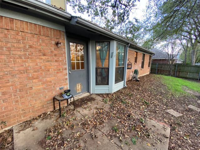713 Mack Drive, Denton, TX 76209