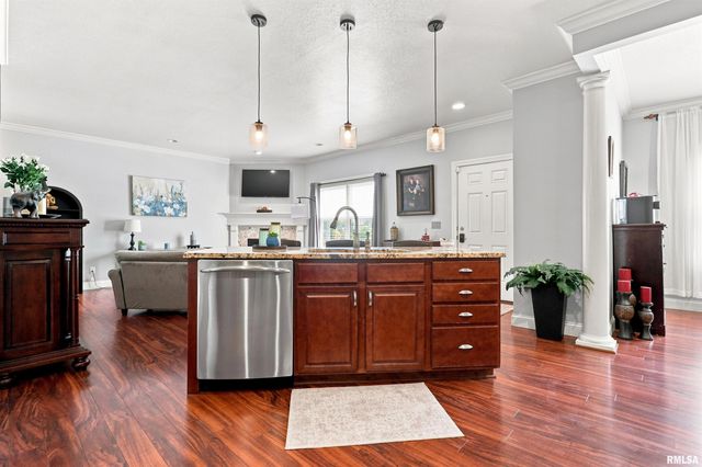 11217 N Oakwood Dr Unit 24, Peoria, IL 61615