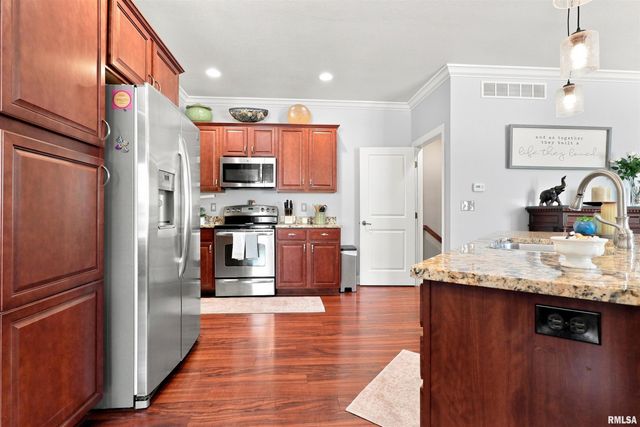 11217 N Oakwood Dr Unit 24, Peoria, IL 61615