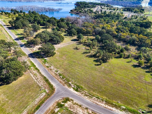 630 Waters Way, Dodd City, TX 75438