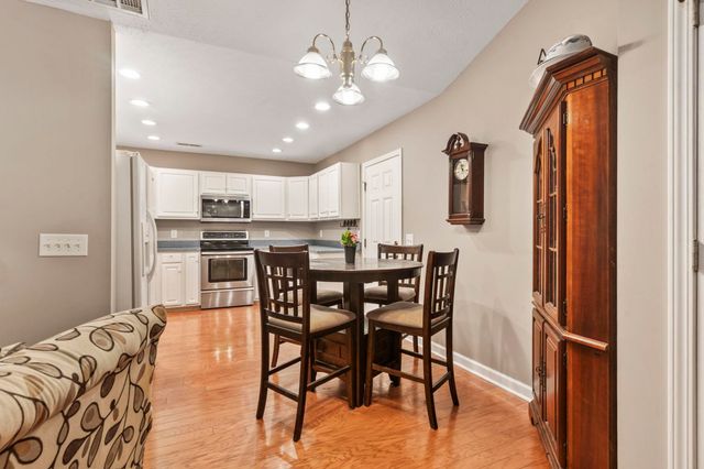 155 Retreat Pl., Little River, SC 29566