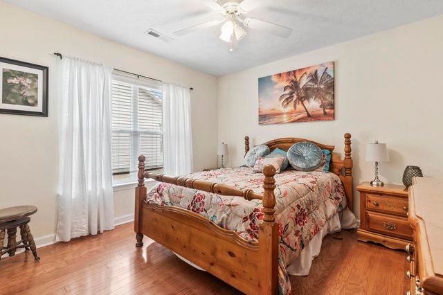 155 Retreat Pl., Little River, SC 29566