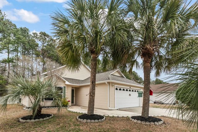 155 Retreat Pl., Little River, SC 29566