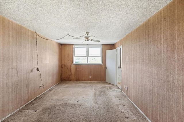 4715 BAY STREET NE 232, St Petersburg, FL 33703