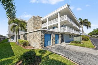 4715 BAY STREET NE 232, St Petersburg, FL 33703