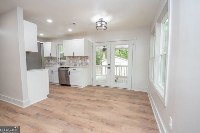223 Donald Lamb Road, Moreland, GA 30259