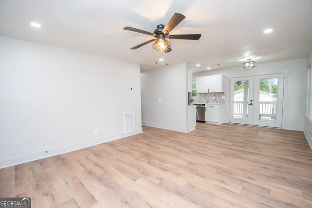223 Donald Lamb Road, Moreland, GA 30259