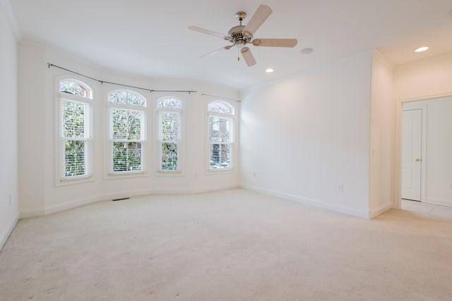 1021 Star Shoot Parkway, Lexington, KY 40511