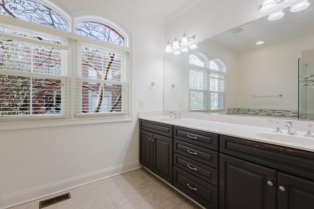 1021 Star Shoot Parkway, Lexington, KY 40511