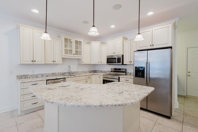 1021 Star Shoot Parkway, Lexington, KY 40511