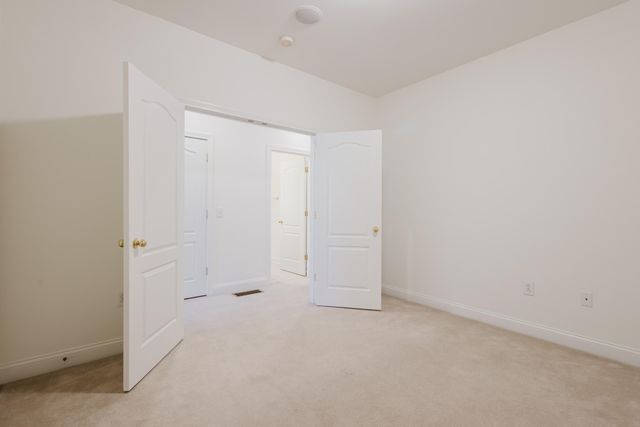 1021 Star Shoot Parkway, Lexington, KY 40511