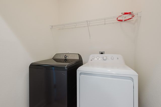 1021 Star Shoot Parkway, Lexington, KY 40511