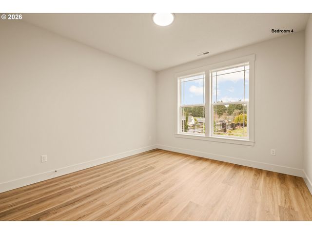 315 Ne Clay St, Sublimity, OR 97385