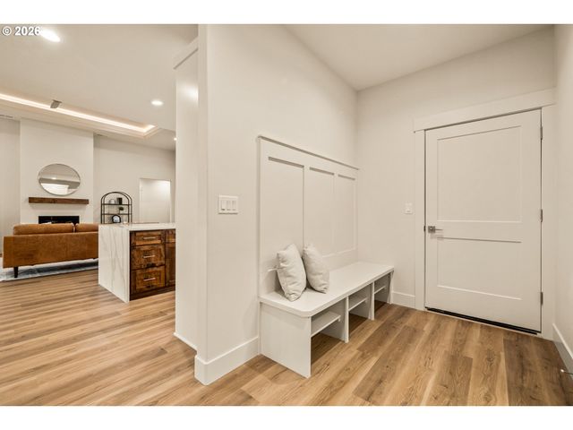315 Ne Clay St, Sublimity, OR 97385
