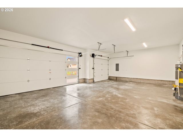 315 Ne Clay St, Sublimity, OR 97385