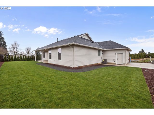 315 Ne Clay St, Sublimity, OR 97385