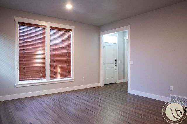 1814 Saint George BOULEVARD, Billings, MT 59101