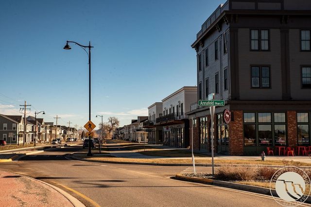 1814 Saint George BOULEVARD, Billings, MT 59101