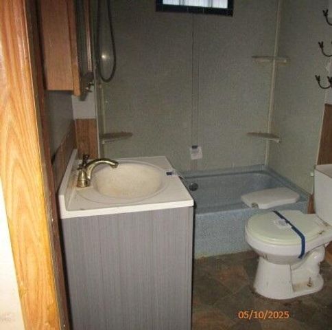 408 W Burr Oak Street, Centreville, MI 49032