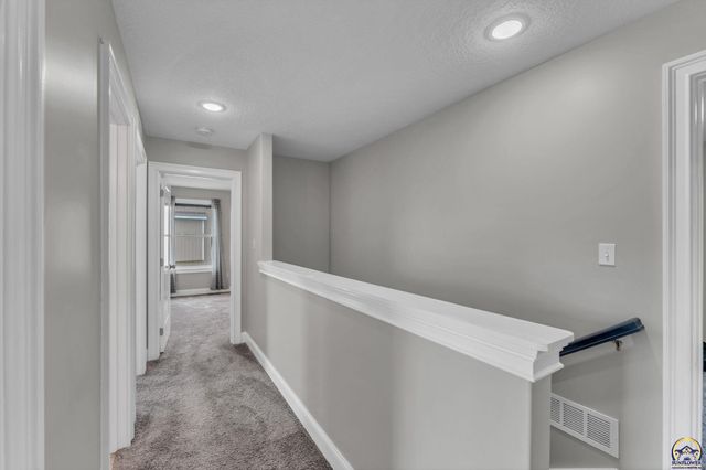3322 SE Long ST, Topeka, KS 66605