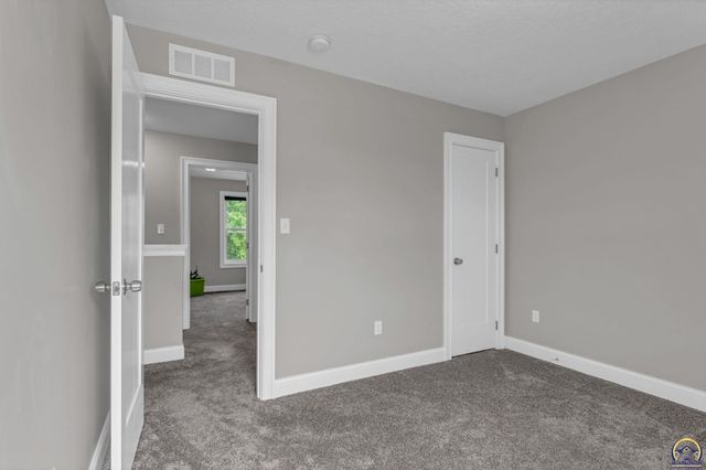 3322 SE Long ST, Topeka, KS 66605