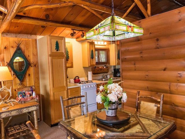 28 Moir Road, Saranac Lake, NY 12983