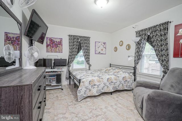 709 S STATE ST, Vineland, NJ 08360