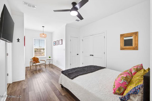 112 Cedar Avenue, Pass Christian, MS 39571