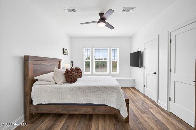 112 Cedar Avenue, Pass Christian, MS 39571